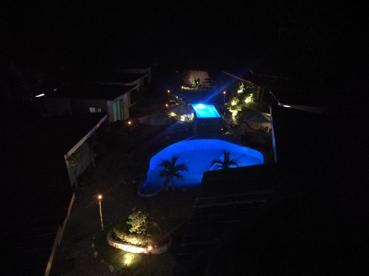 Oceanlife Explorers Resort Siquijor Buitenkant foto